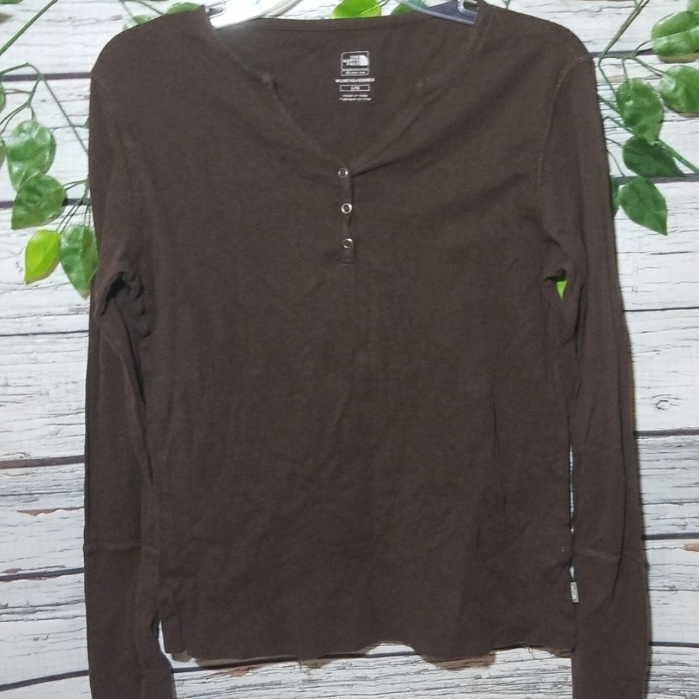 The North Face top button long sleeve shirt sz Lg